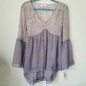 Bongo Flowy Floral Twin Print Flare Sleeve Top